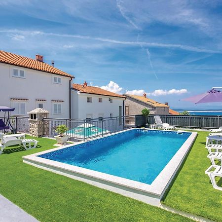 Nice Apartment In Crikvenica With Wifi Bagian luar foto