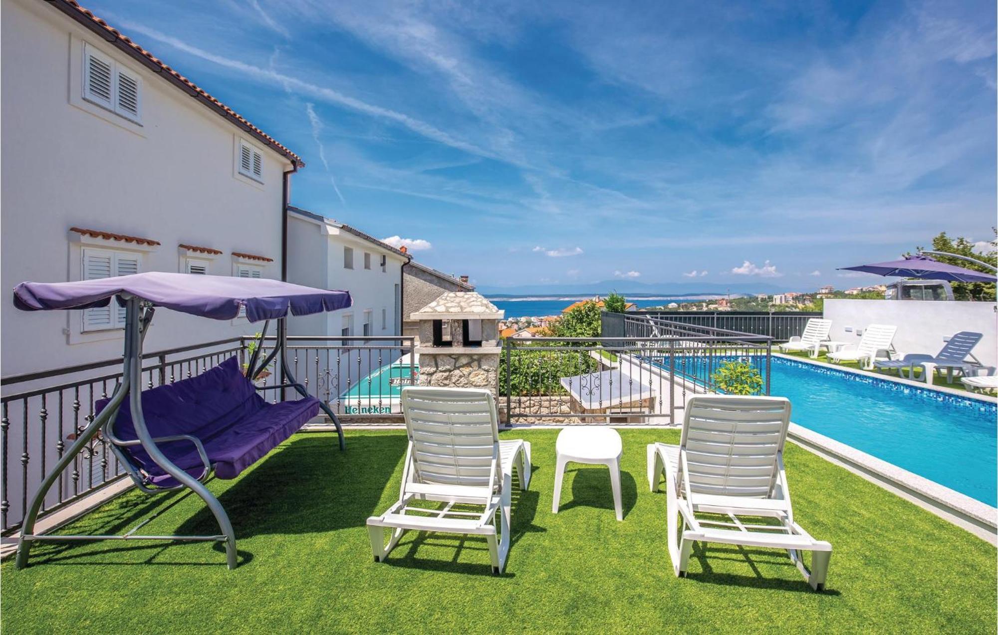 Nice Apartment In Crikvenica With Wifi Bagian luar foto
